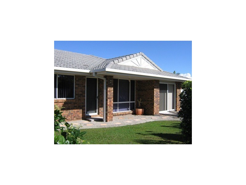 Sandstone Point QLD 4511