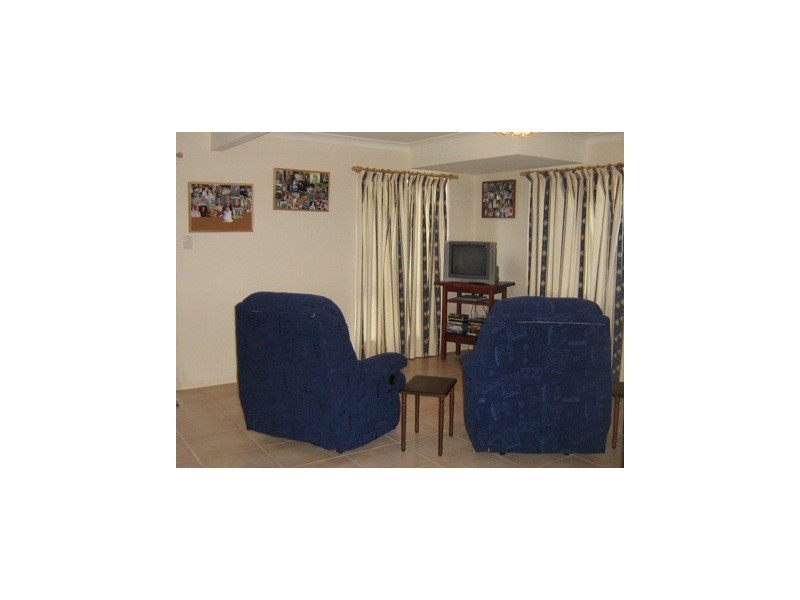 Sandstone Point QLD 4511