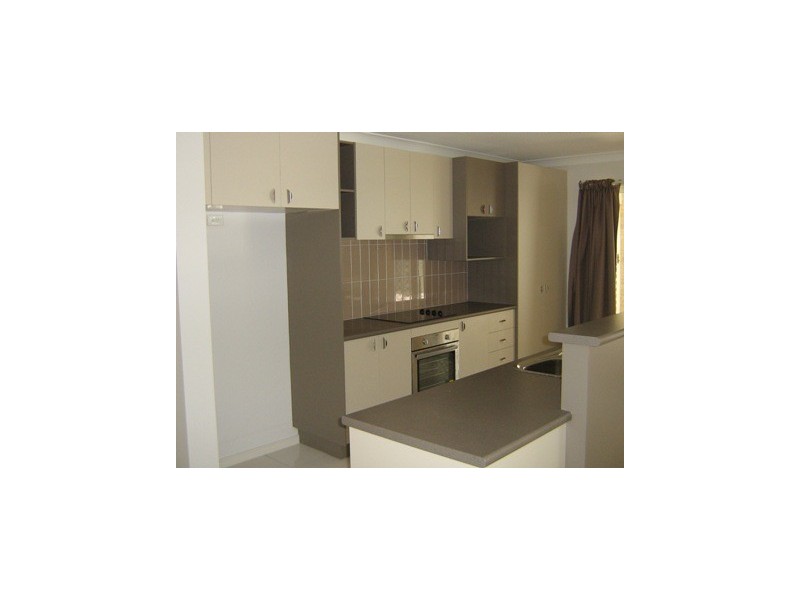 71 Ningi Esplanade, Ningi QLD 4511