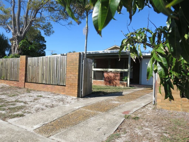 28 Brookes Crescent, Bribie Island QLD 4507