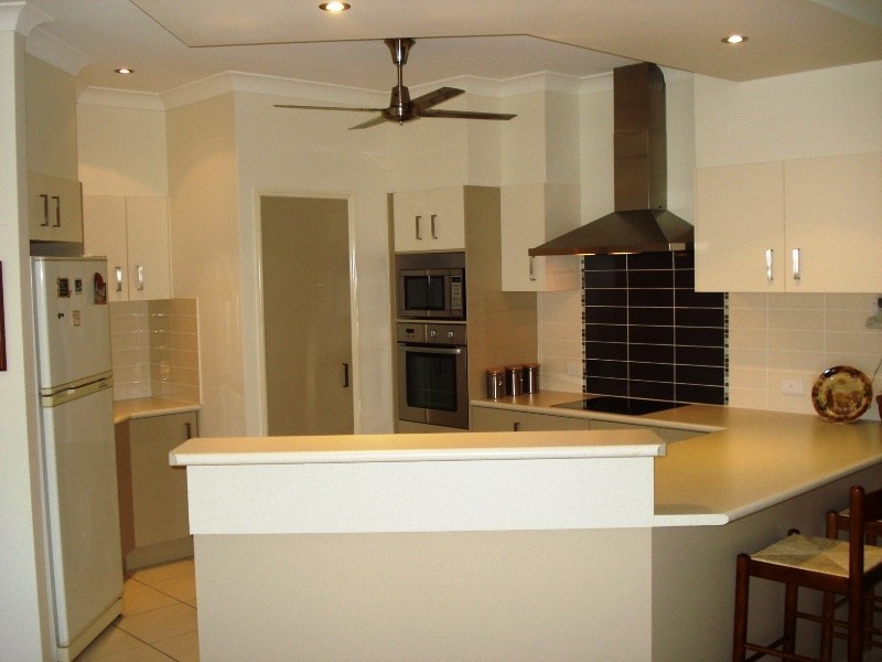 Sandstone Point QLD 4511