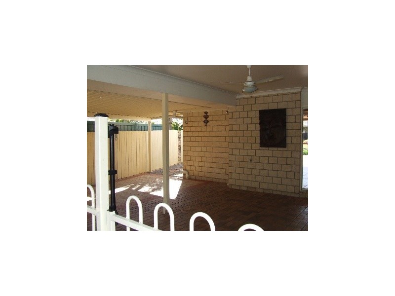Sandstone Point QLD 4511
