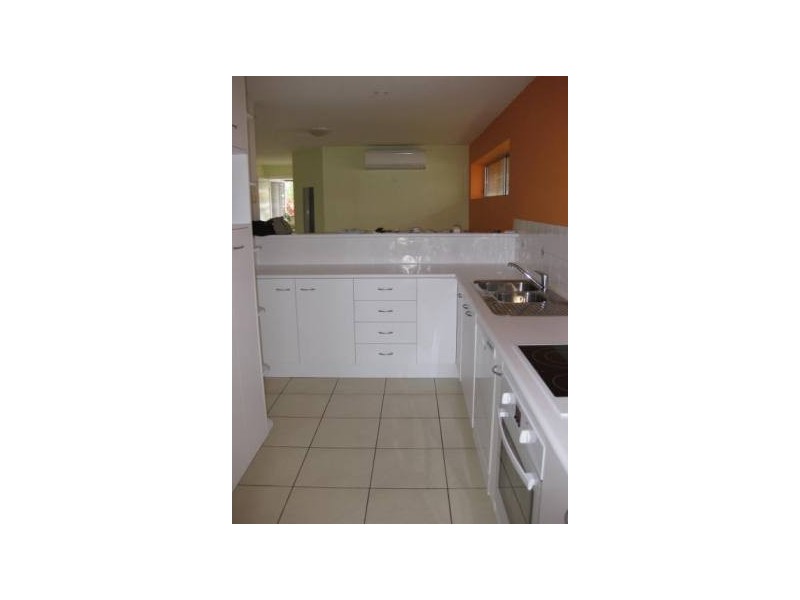 Sandstone Point QLD 4511