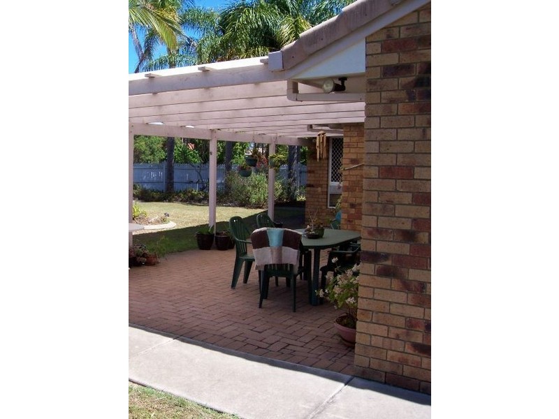 Sandstone Point QLD 4511