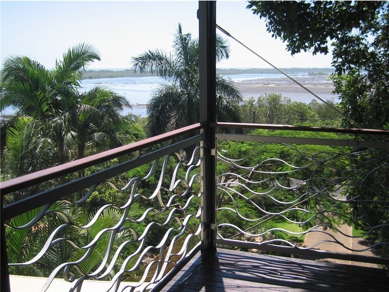 58 O’Connell Parade, Wellington Point QLD 4160