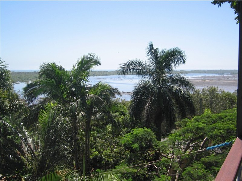 58 O’Connell Parade, Wellington Point QLD 4160