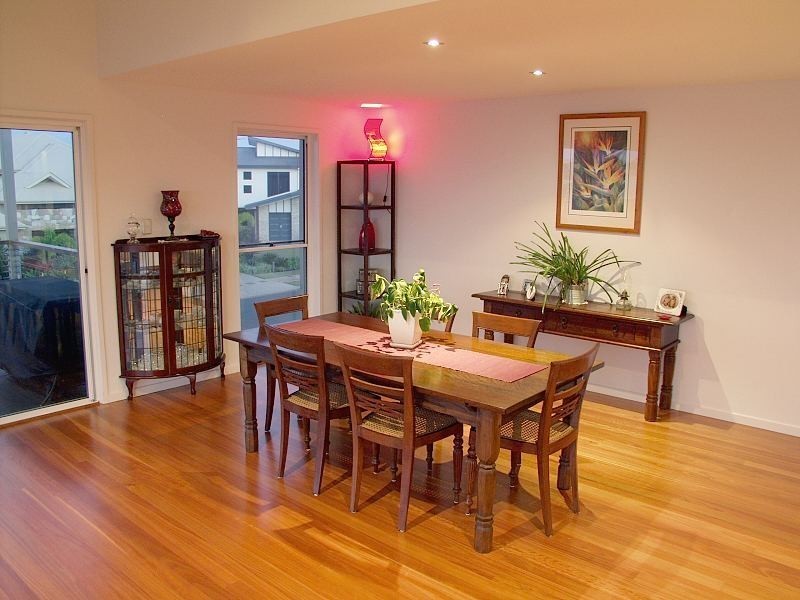 2 Edie Terrace, Wellington Point QLD 4160