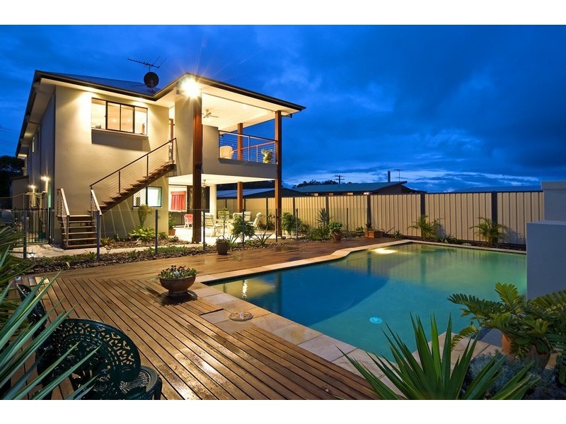 4 Oak Street, Ormiston QLD 4160
