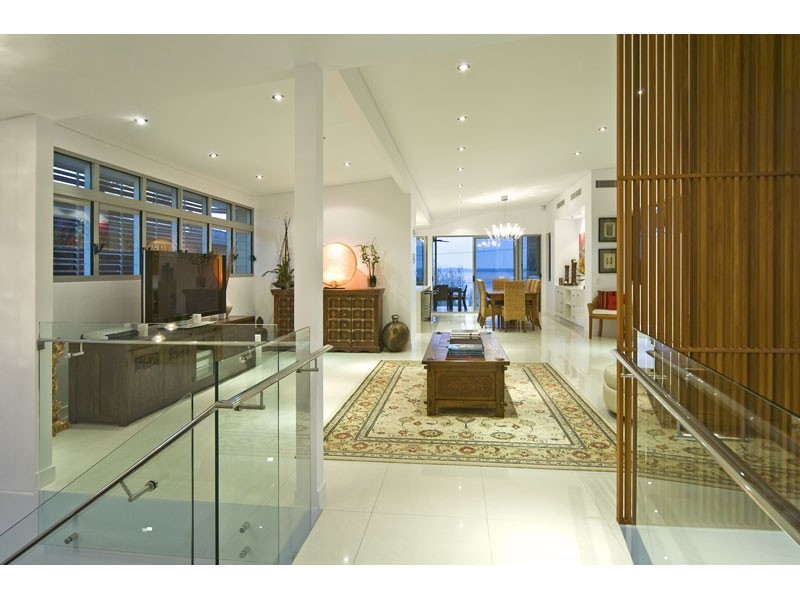 87 Main Road, Wellington Point QLD 4160