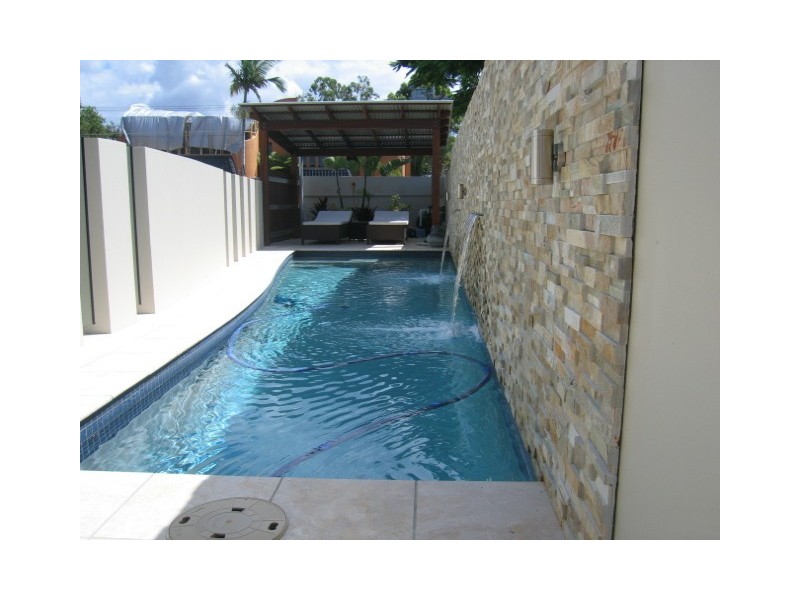 87 Main Road, Wellington Point QLD 4160