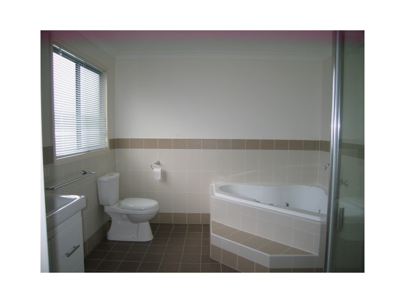 60 Frederick Street, Wellington Point QLD 4160