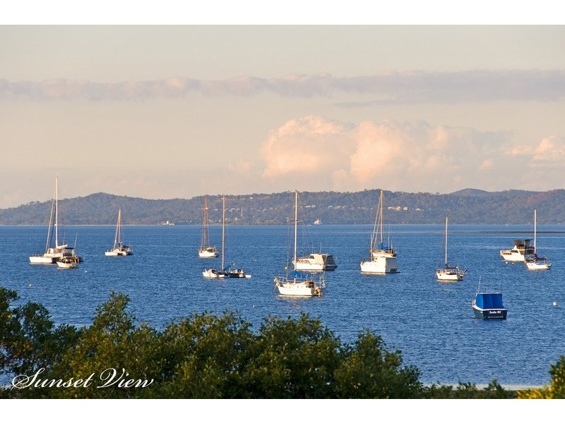 22 Rosebud Esplanade, Victoria Point QLD 4165
