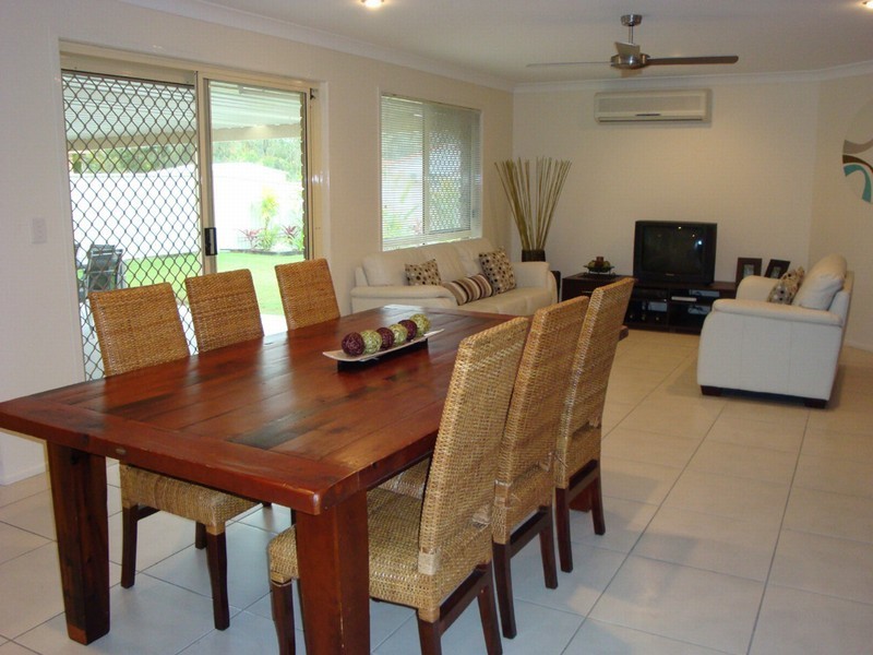 18 Laurance Court, Wellington Point QLD 4160