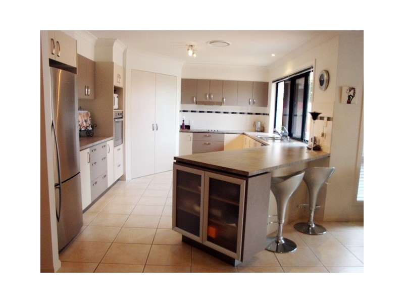 16 Edie Terrace, Wellington Point QLD 4160