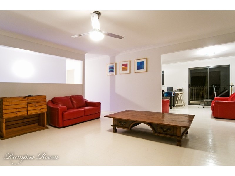 4 Parnka Street, Wellington Point QLD 4160