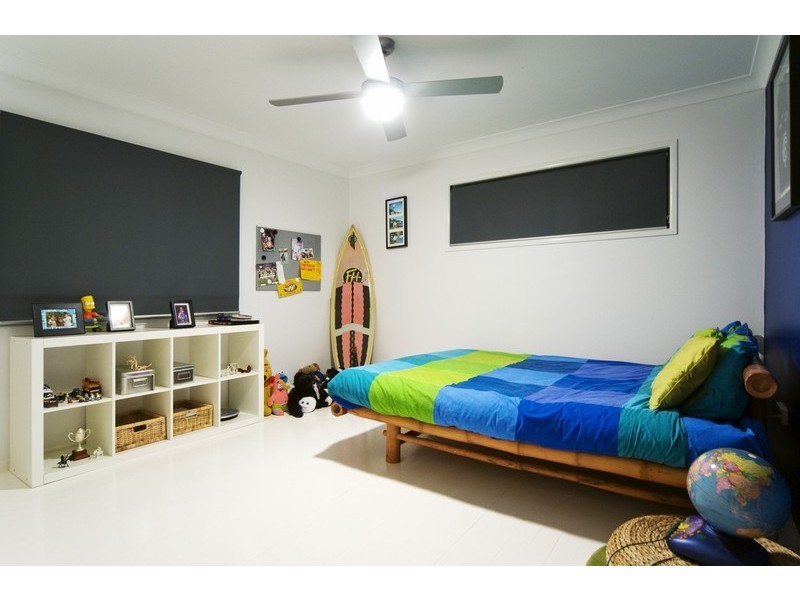 4 Parnka Street, Wellington Point QLD 4160