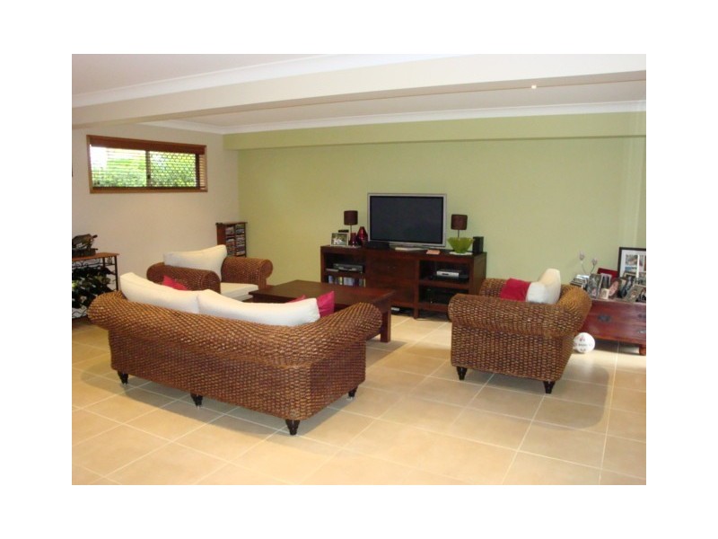 30 Claremont, Birkdale QLD 4159