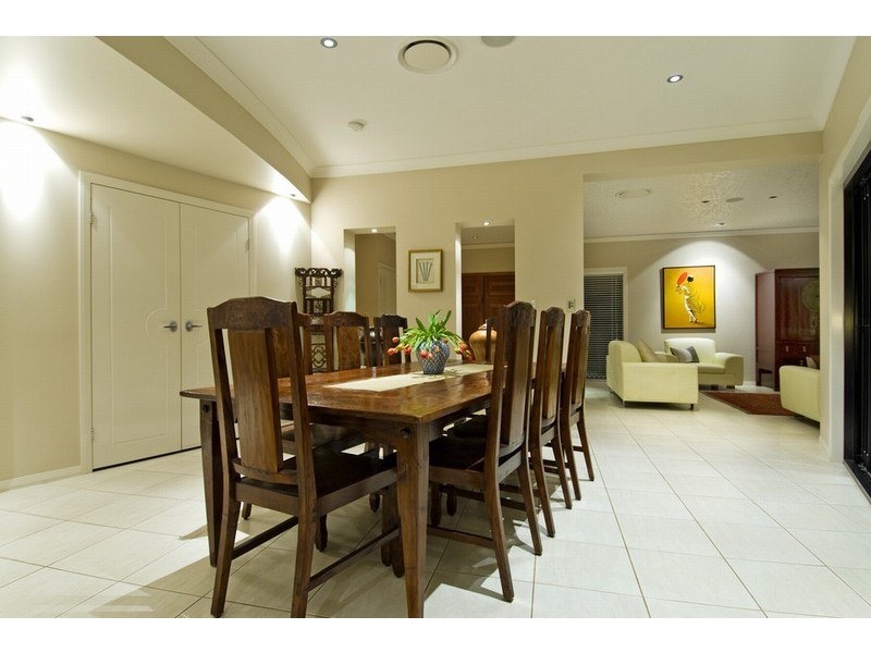 7 Allan Day Drive, Wellington Point QLD 4160