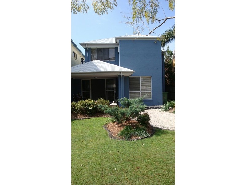 16 Mooroondu Road, Thorneside QLD 4158