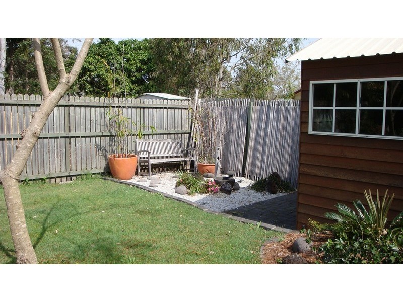 16 Mooroondu Road, Thorneside QLD 4158