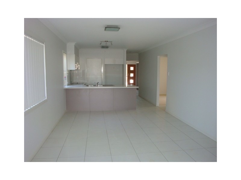 34 Birdwood Road, Birkdale QLD 4159