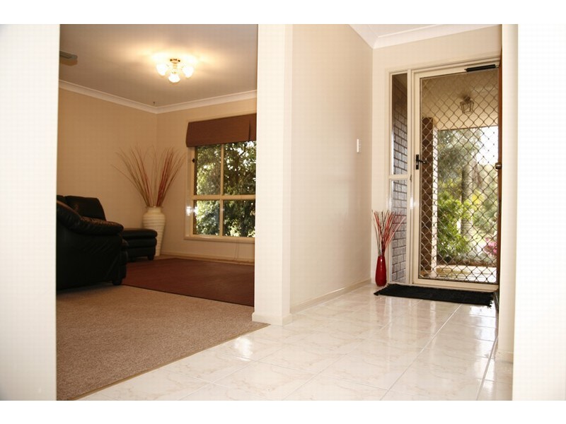 42 Tulloch Drive, Wellington Point QLD 4160