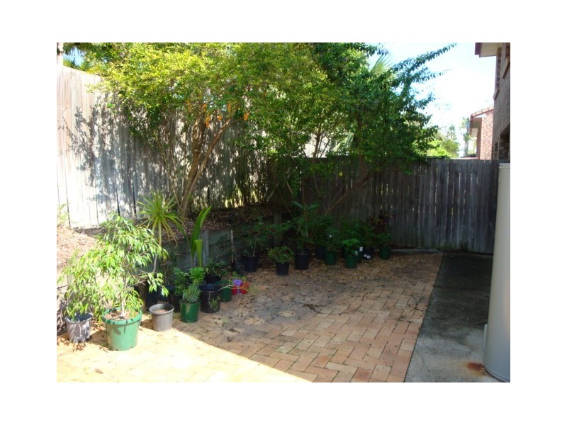 1/8 Nangando Street, Capalaba QLD 4157
