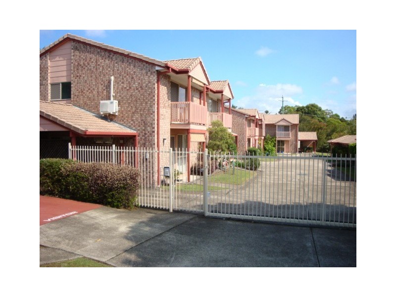 1/8 Nangando Street, Capalaba QLD 4157