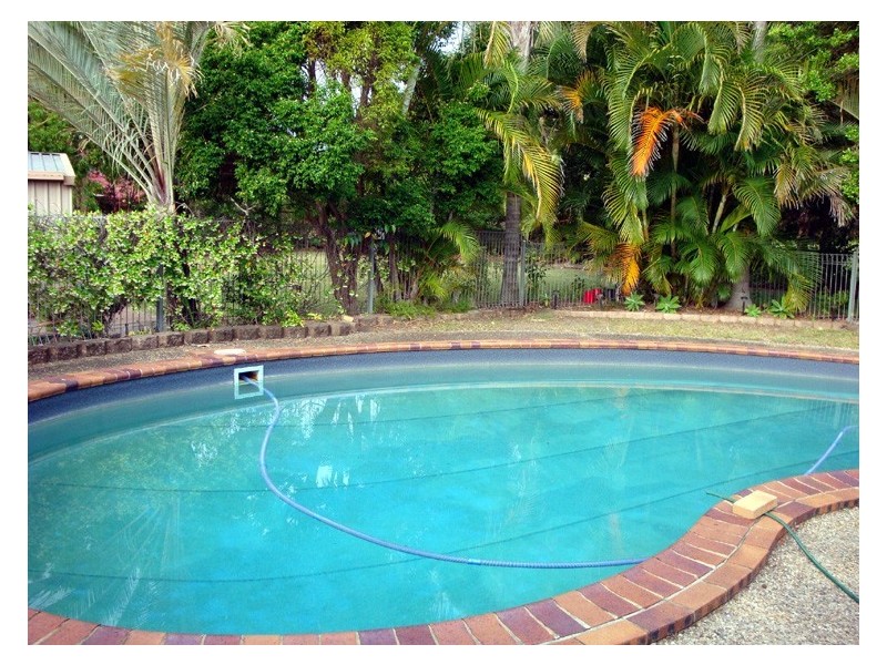 2 Caston Court, Birkdale QLD 4159