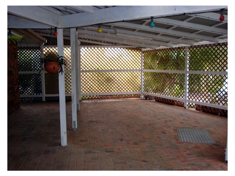 2 Caston Court, Birkdale QLD 4159