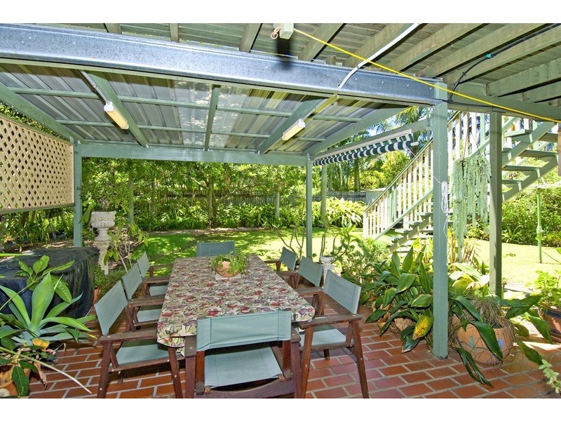 10 Moloaa Crescent, Birkdale QLD 4159