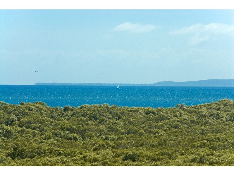 333 Main Road, Wellington Point QLD 4160