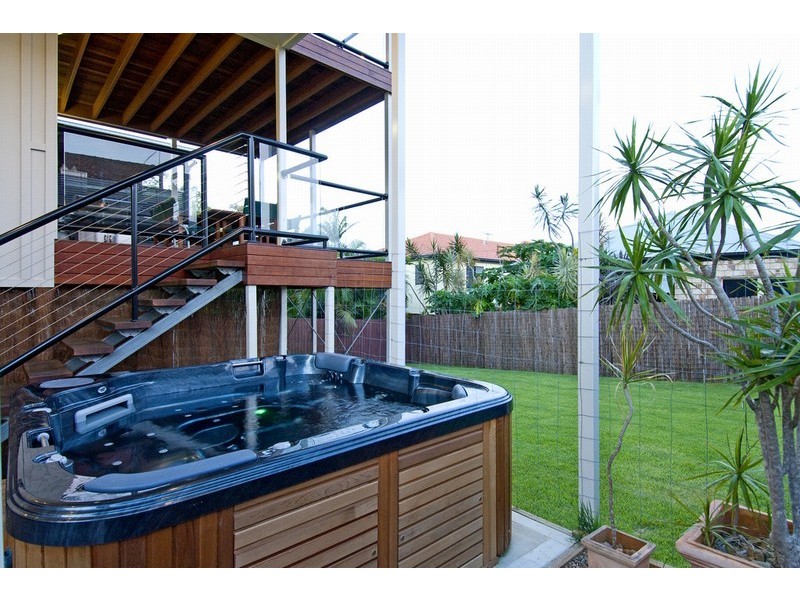 333 Main Road, Wellington Point QLD 4160