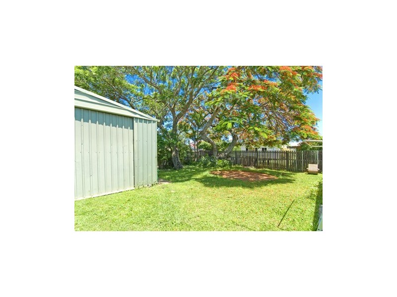 422 Main Road, Wellington Point QLD 4160