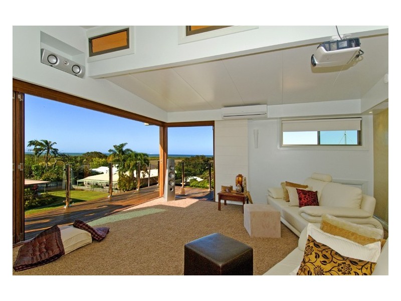 6 Apsley Street, Wellington Point QLD 4160