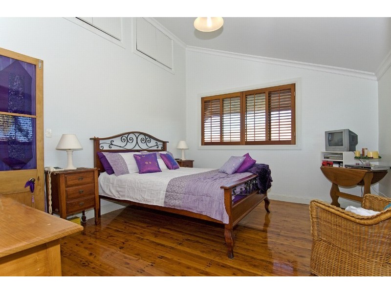 6 Apsley Street, Wellington Point QLD 4160