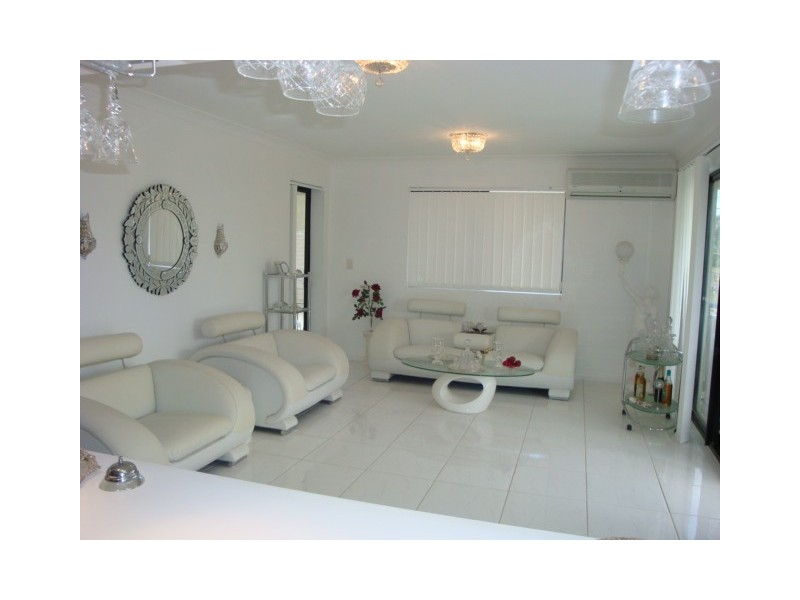 9/31 Passage Street, Cleveland QLD 4163