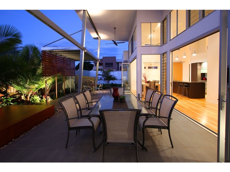 84 Beachcrest Road, Wellington Point QLD 4160