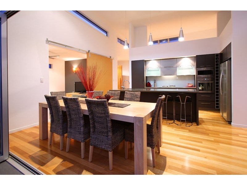 84 Beachcrest Road, Wellington Point QLD 4160