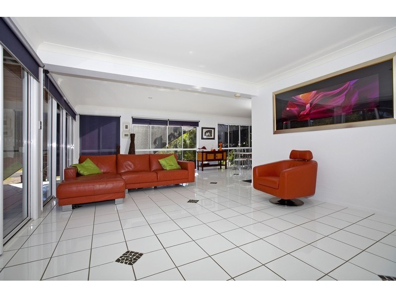 68 Queens Esplanade, Thorneside QLD 4158