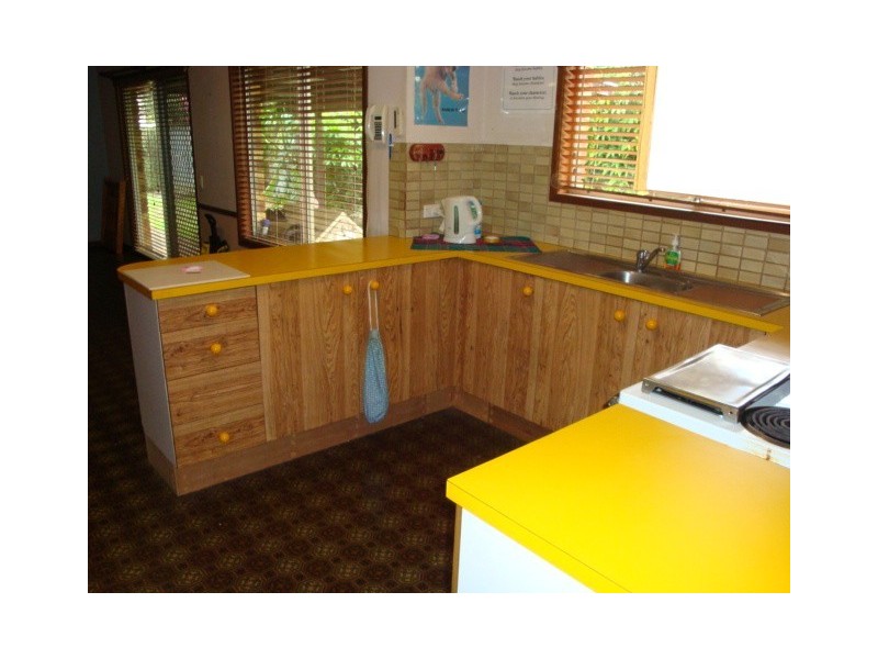 4 Albatross Street, Victoria Point QLD 4165