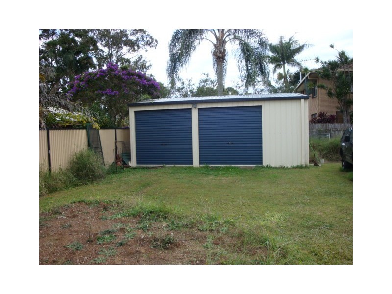 4 Albatross Street, Victoria Point QLD 4165