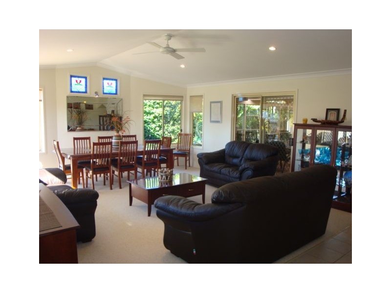 19 Orangegrove Court, Birkdale QLD 4159