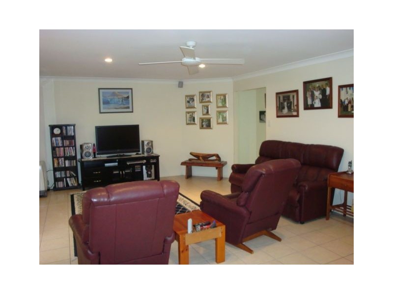 19 Orangegrove Court, Birkdale QLD 4159