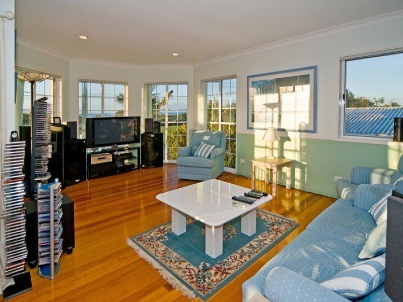 320 Queens Esplanade, Birkdale QLD 4159