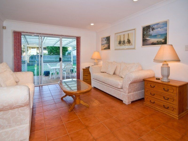 320 Queens Esplanade, Birkdale QLD 4159