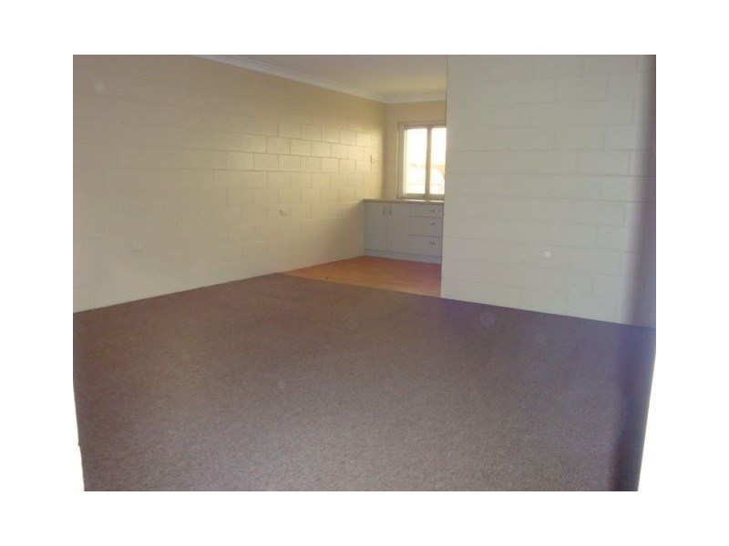 1/6 Buckland Street, Wellington Point QLD 4160