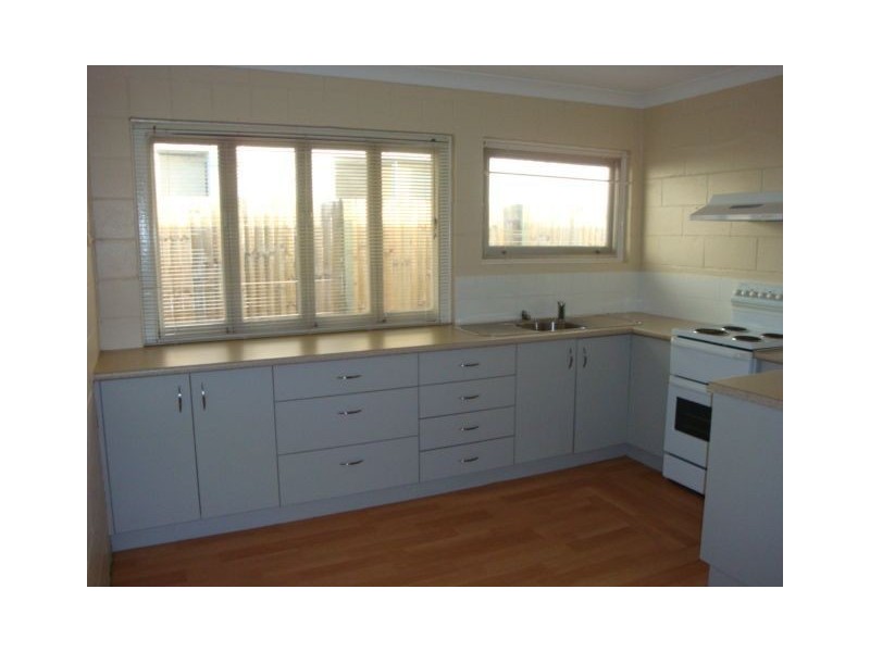 1/6 Buckland Street, Wellington Point QLD 4160