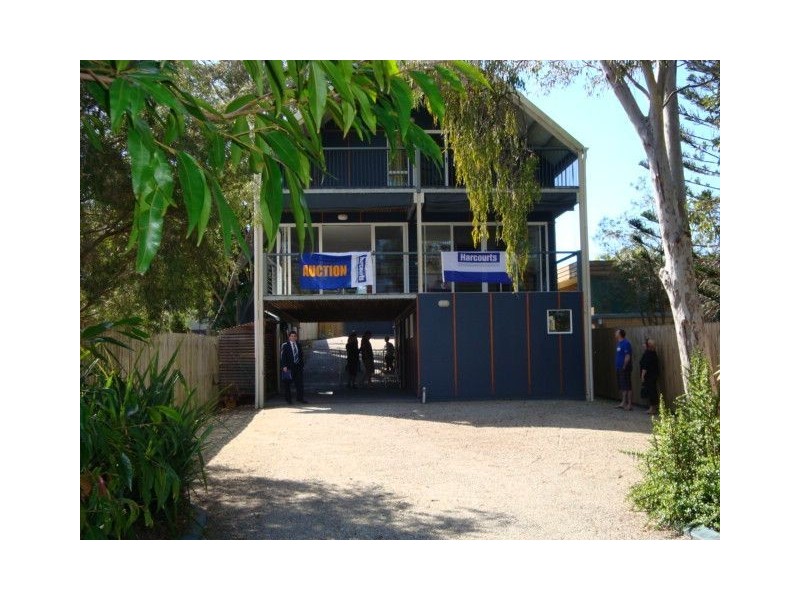 68 Queens Esplanade, Thorneside QLD 4158