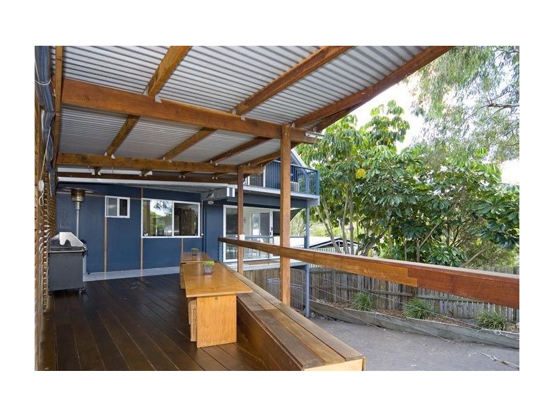 68 Queens Esplanade, Thorneside QLD 4158